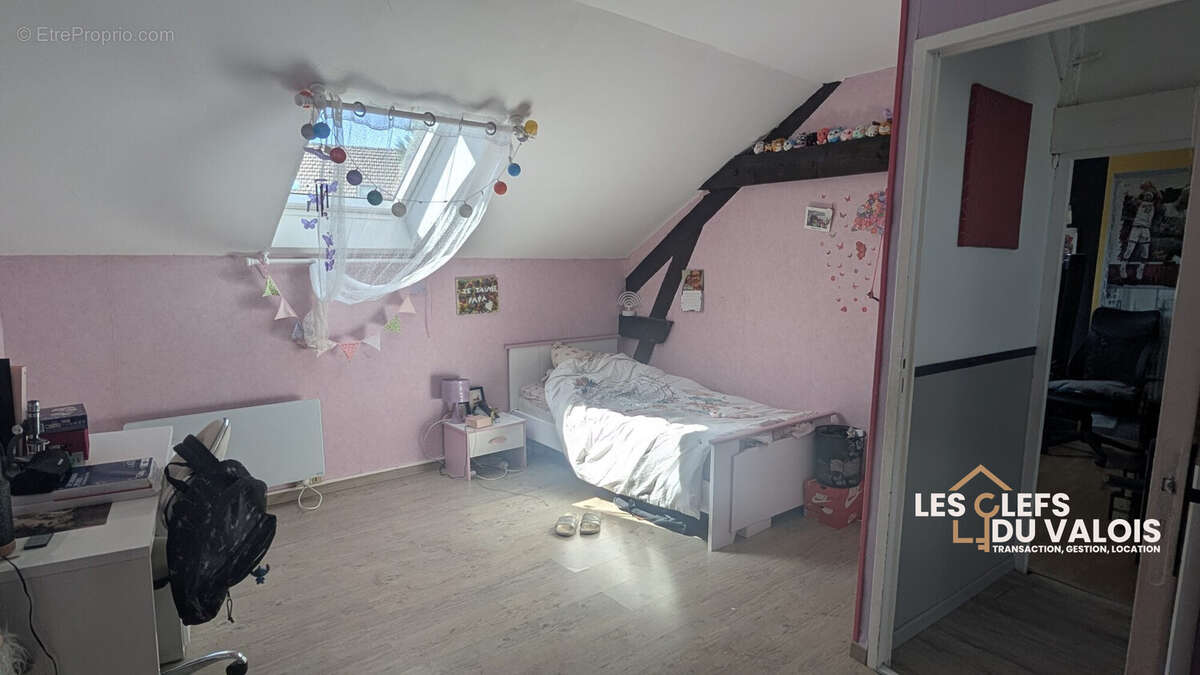 Maison 85 m² à Crepy-En-Valois  - photo 8