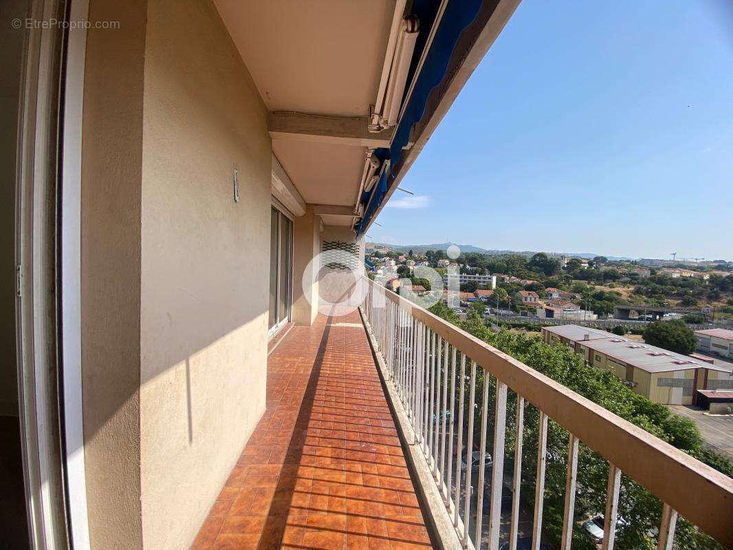 Appartement traversant avec vue mer et balcon à vendre - photo 2