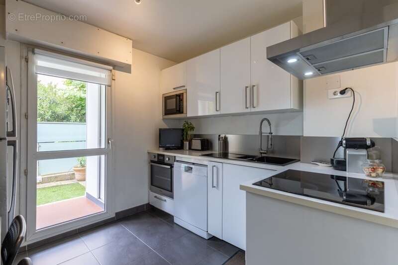 Appartement à MARSEILLE-9E