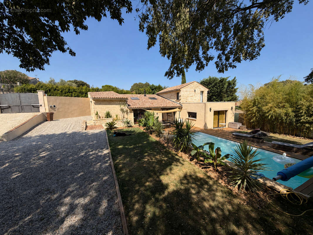 Maison à UZES