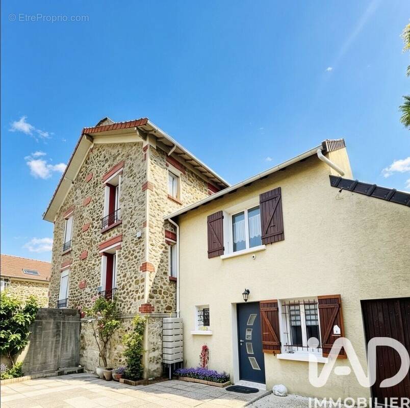 Photo 1 - Maison à CHELLES