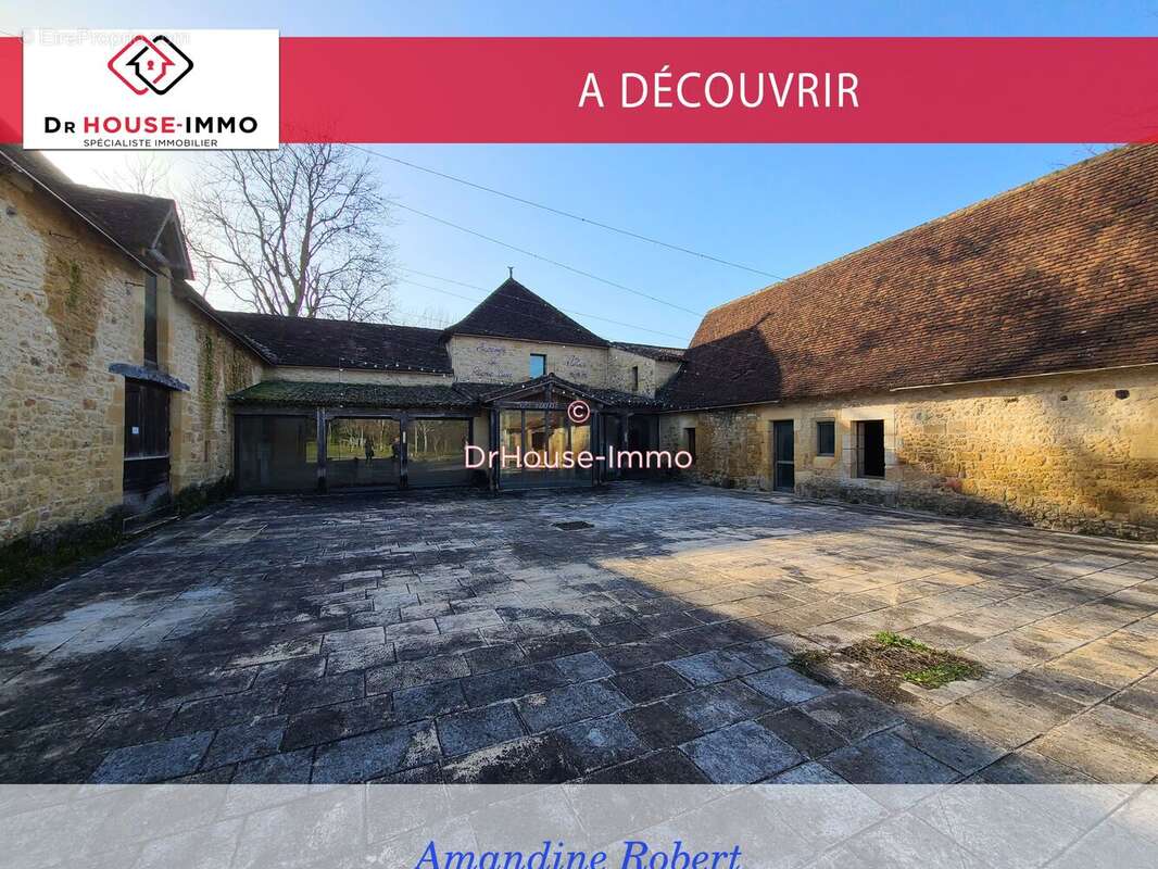 2135 m² à Tursac  - photo 11