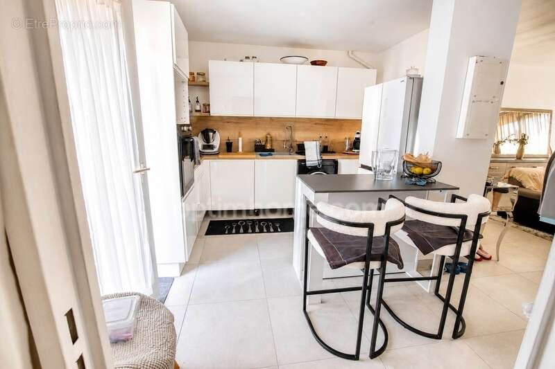 Toulouse lalande – maison t4 rénovée de 84,45 m2 – jardin – garage – parking privatif – environnement calme / impasse - photo 11