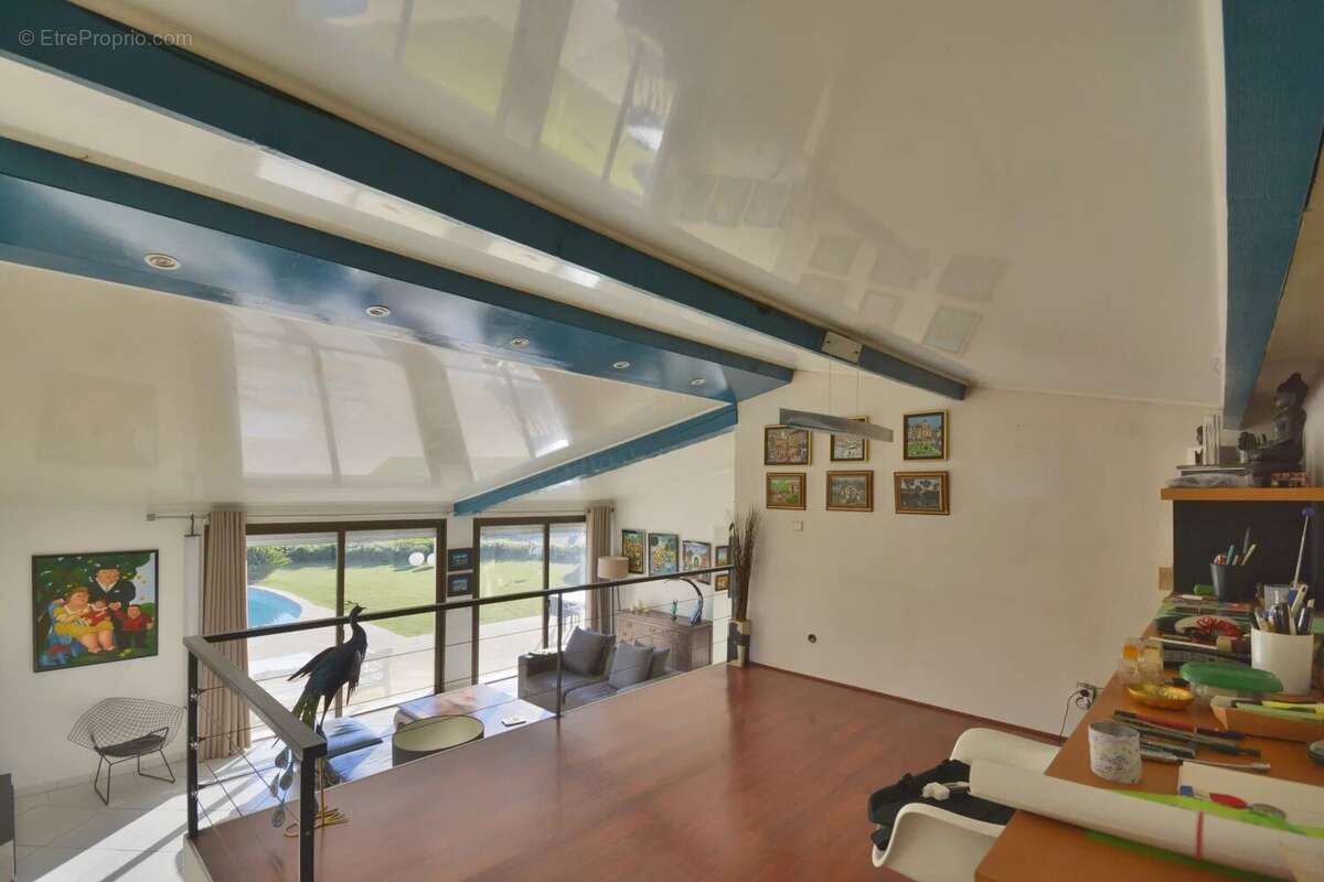 Maison à VILLENEUVE-LOUBET