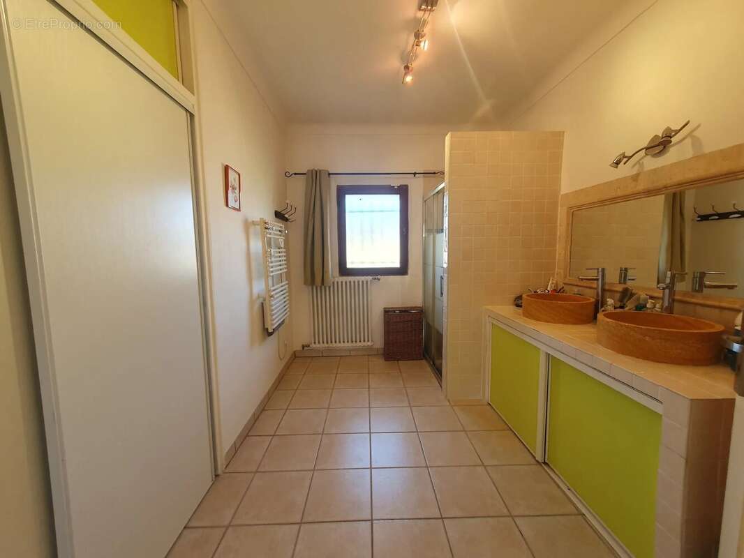 Maison à PLAN-D&#039;ORGON