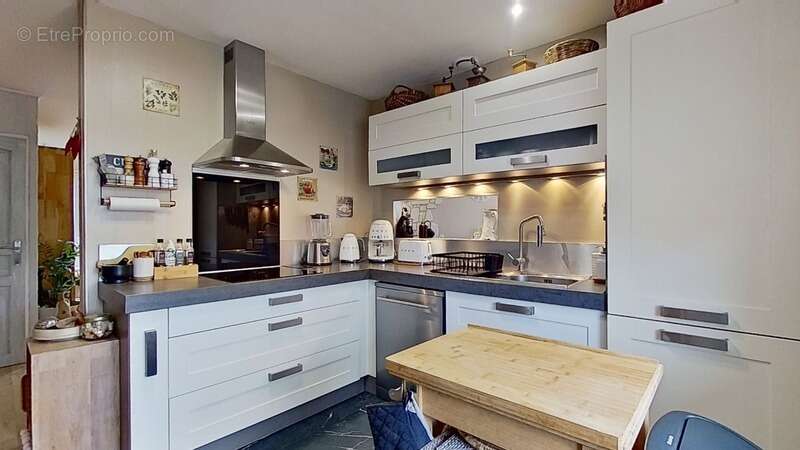 Maison à SAINT-JULIEN-SUR-VEYLE