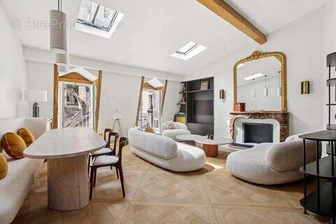 Appartement à PARIS-9E