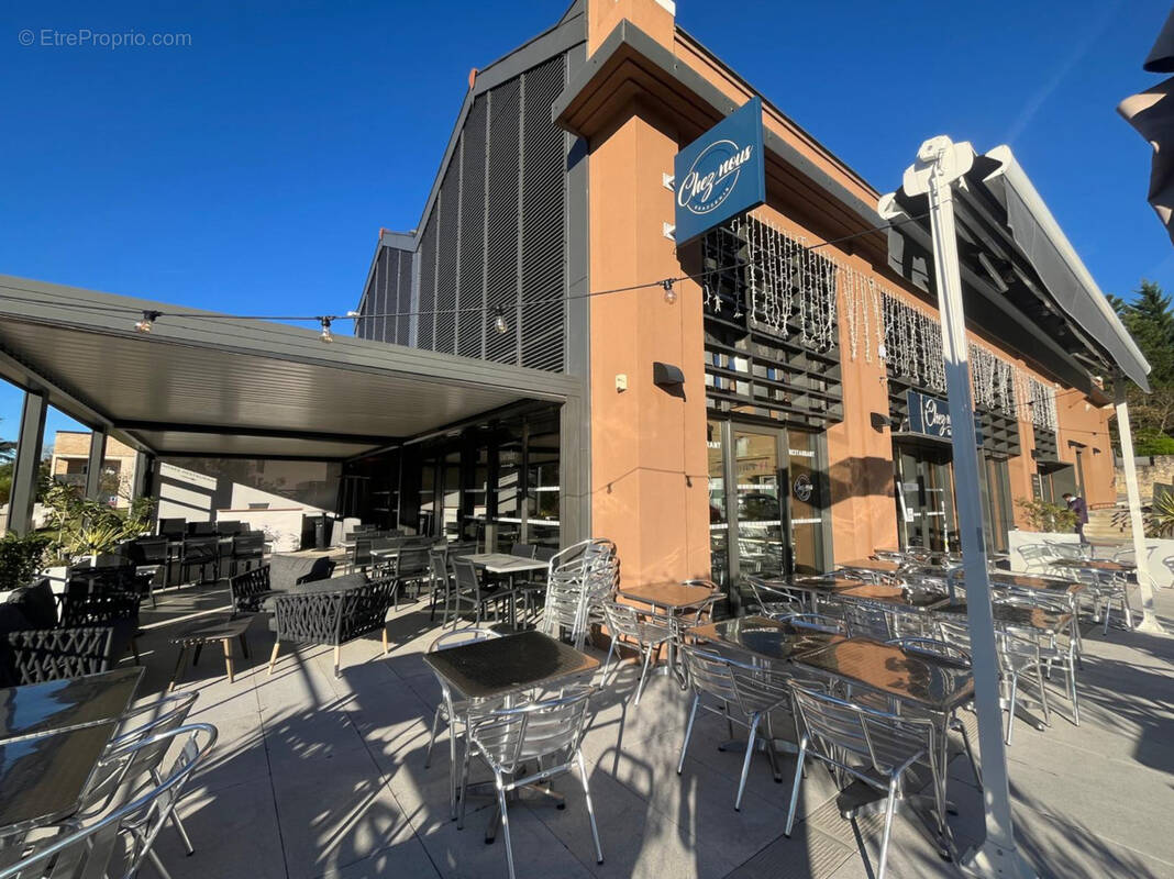 Commerce à CEYZERIAT