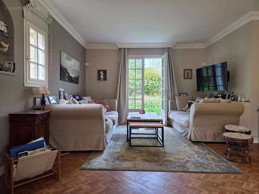 Maison à LANRIVOARE