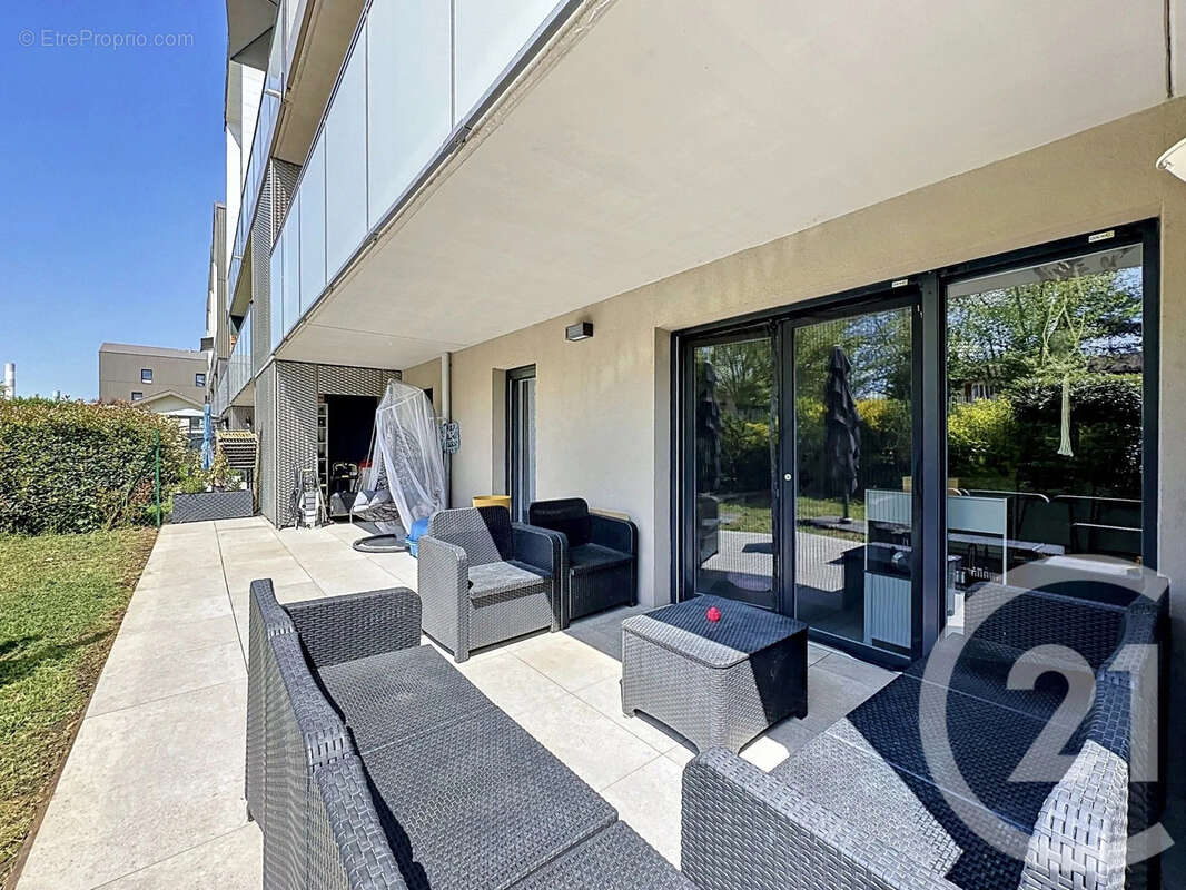 Appartement à SAINT-PRIEST