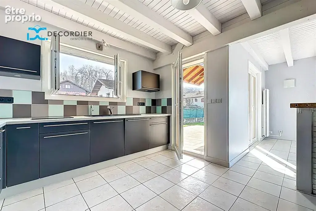 Neuvecelle maison 6 ch au calme - photo 7