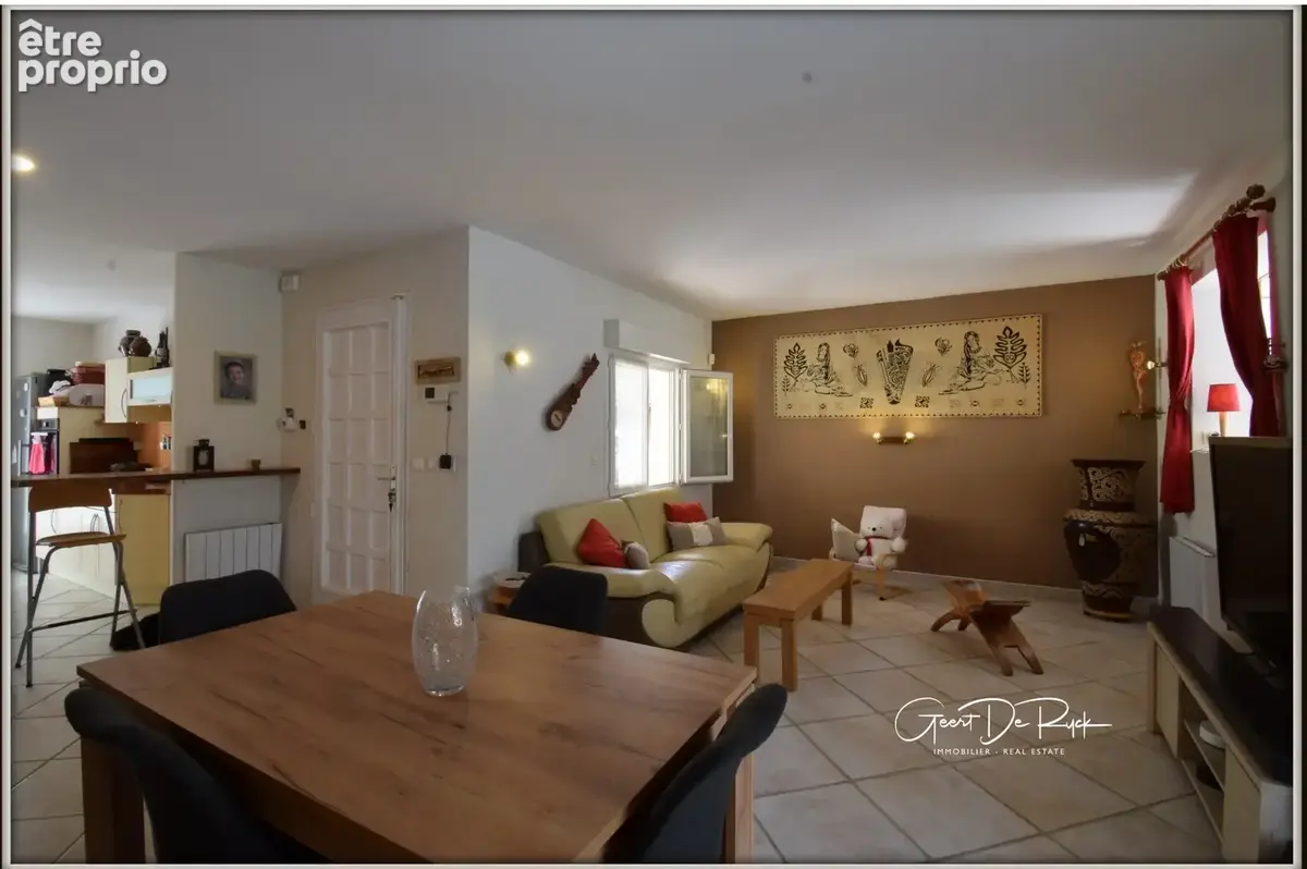 CARCASSONNE proche centre ville. Maison T6 Plain pied sur terrain de 508 m² avec grand garage et piscine - photo 13