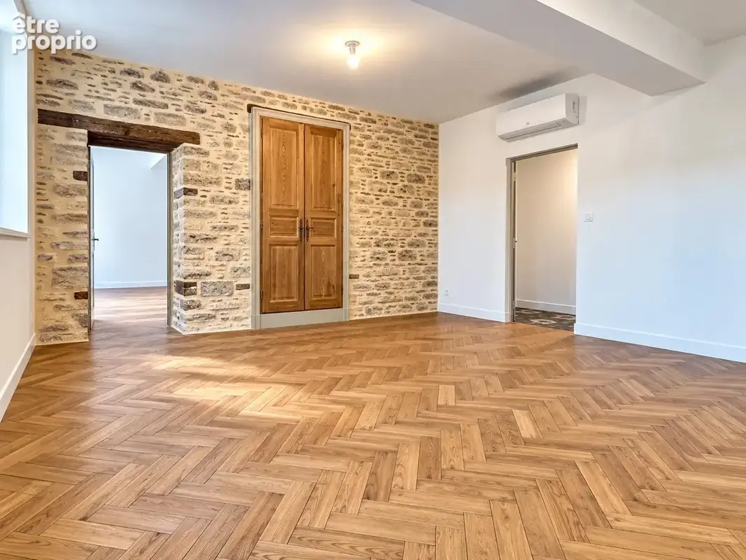 Appartement entièrement rénové - photo 1