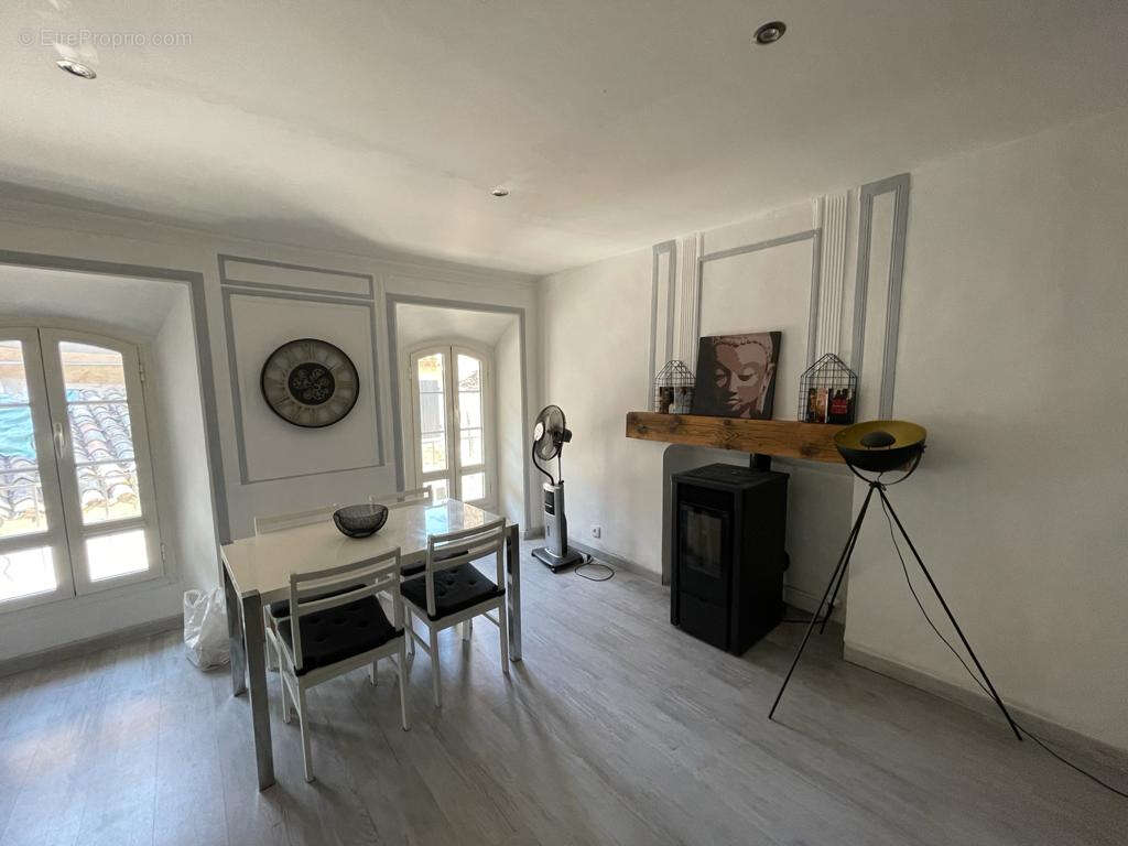 Appartement à COUDOUX