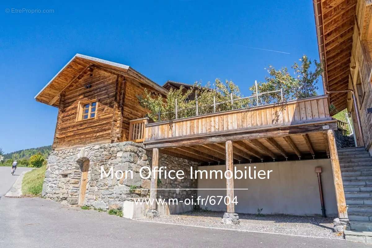 Référence : 6704-TCA. - Ensemble de 2 chalets neufs - DPE A et B - TVA récupérable - Frais de notaire à 2,5% - Mobilier inclus - photo 16