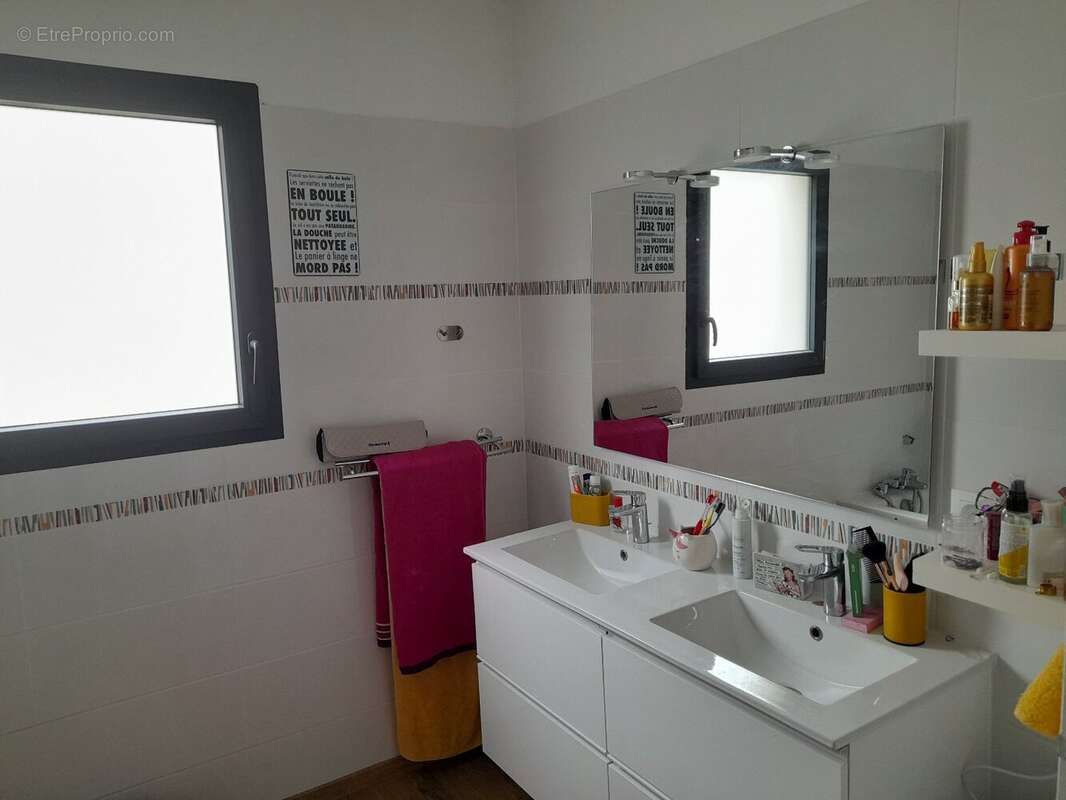 Maison à CESSENON-SUR-ORB