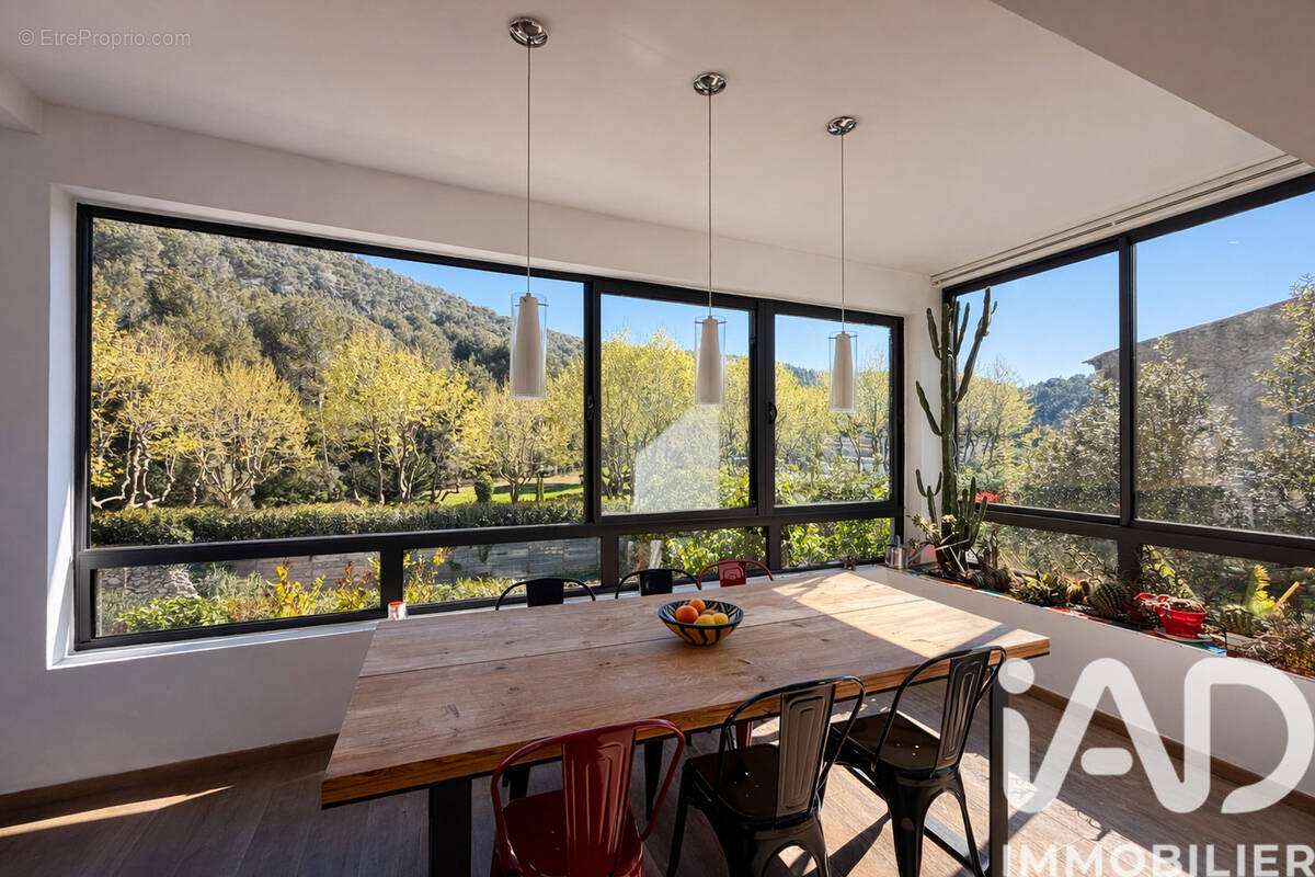 Photo 1 - Appartement à CARNOUX-EN-PROVENCE