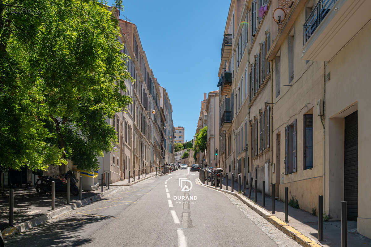 Appartement - saint victor - 13007 marseille - photo 8