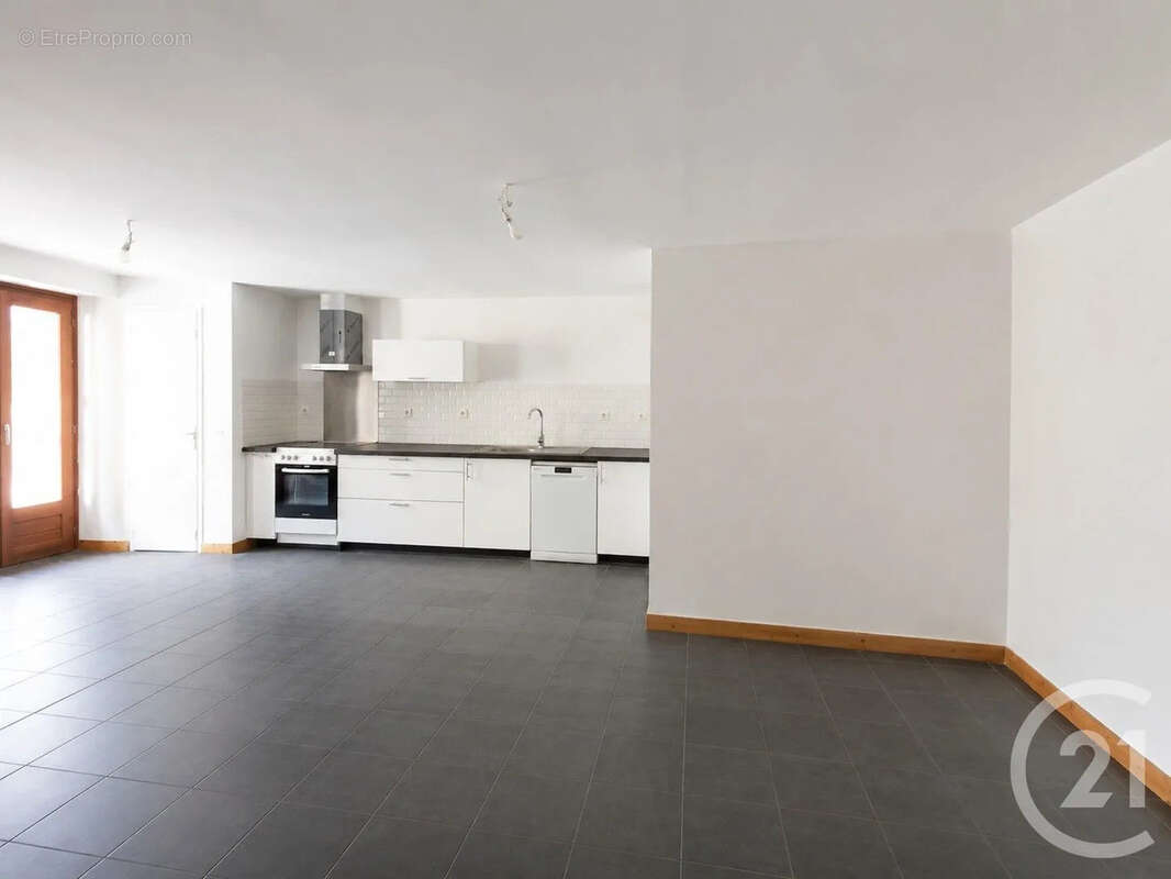Maison 106 m² à Argeles-Sur-Mer  - photo 2