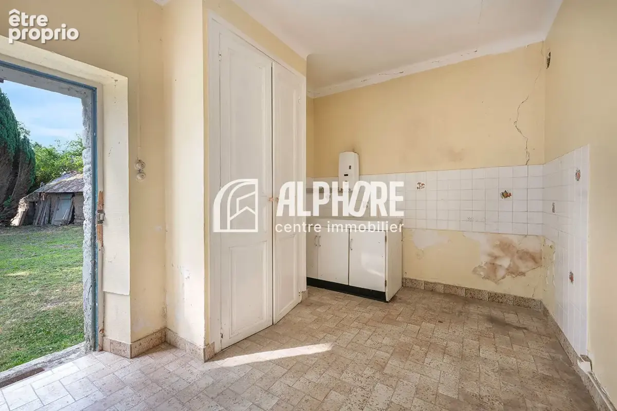 EXCLUSIVITÉ Alphore ImmobilierLA BAULE-ESCOUBLAC  Maison en pierre 3 pièces de 84 m² brut à aménager sur un terrain de 1990 m² - photo 6