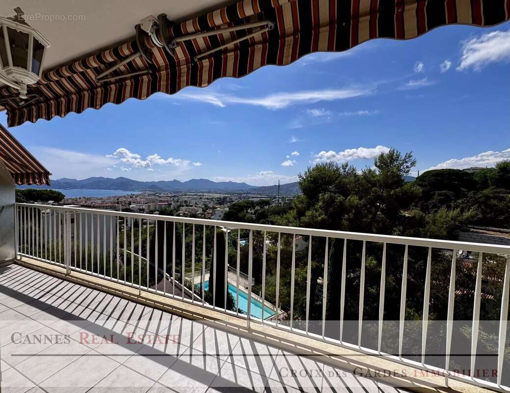 Appartement à CANNES