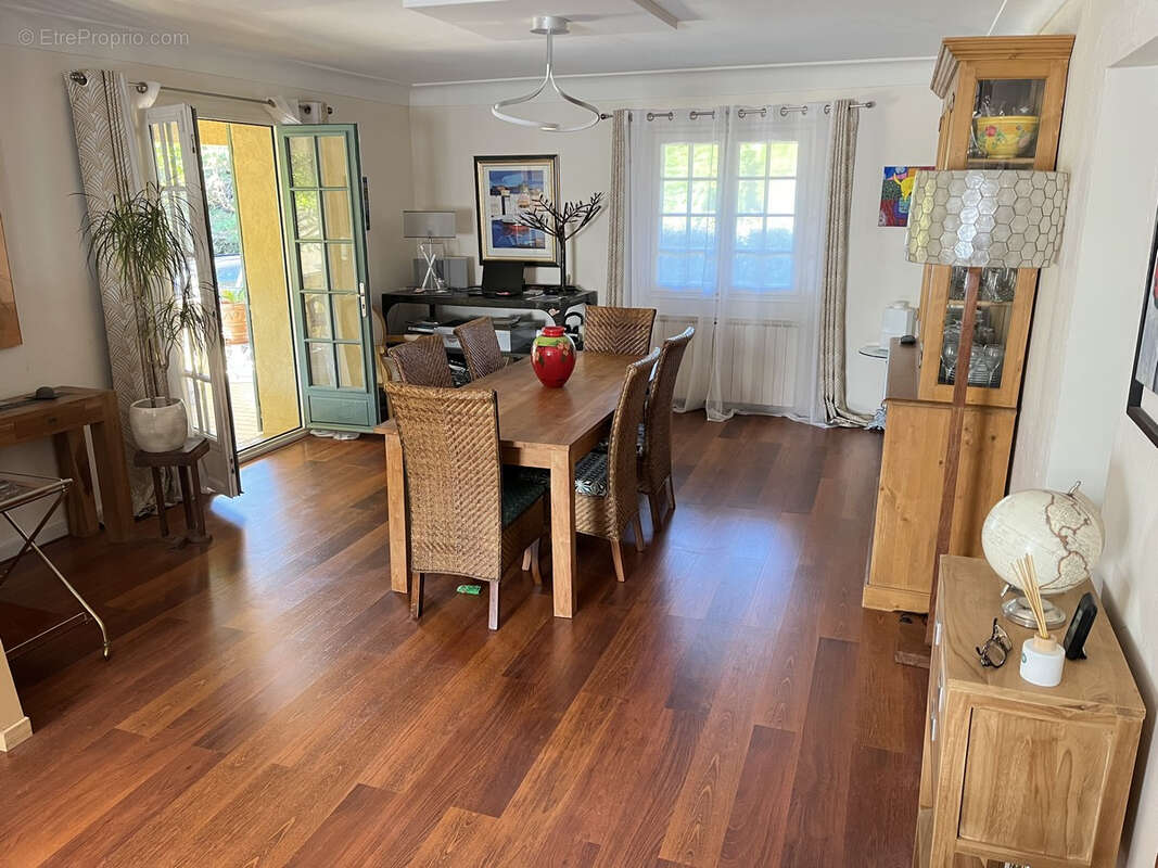 Maison à ROCHEFORT-DU-GARD