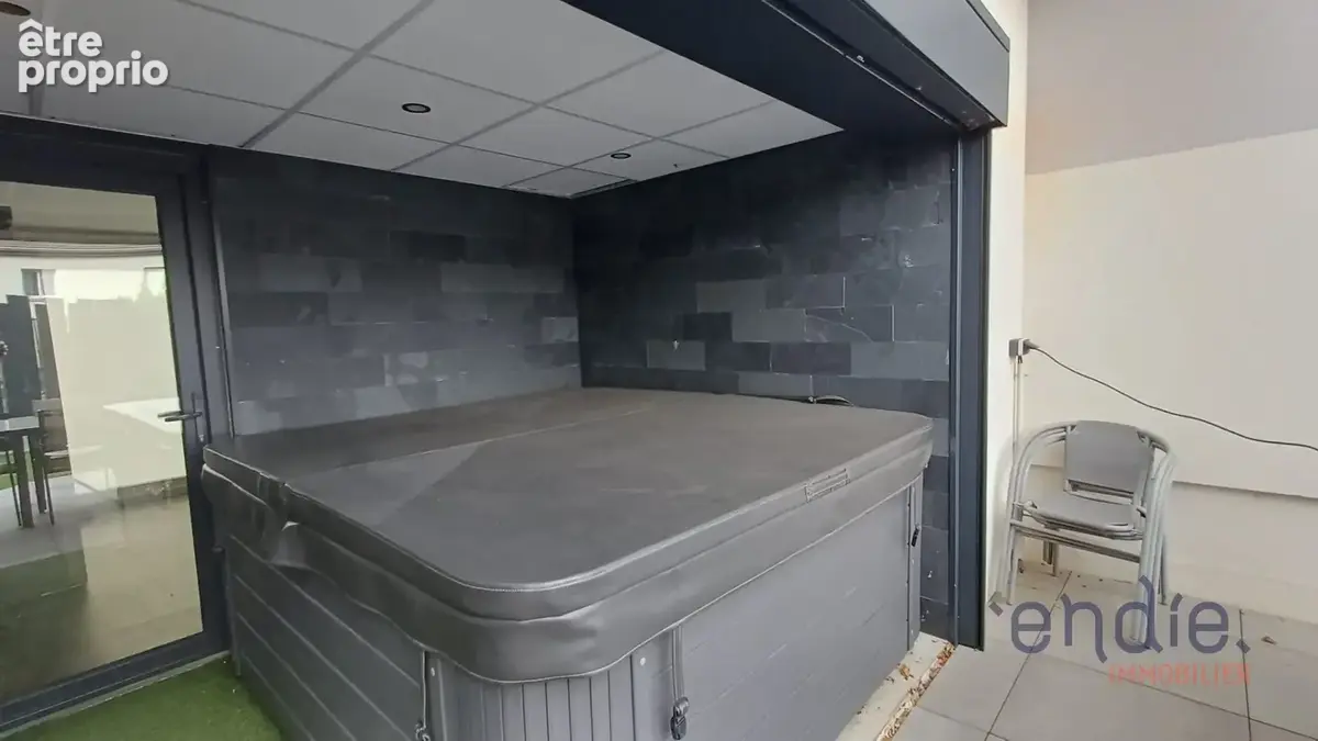 Wittelsheim  maison 160 m² en lisière de forêt  piscine, jacuzzi & 2 garages indépendants - photo 21