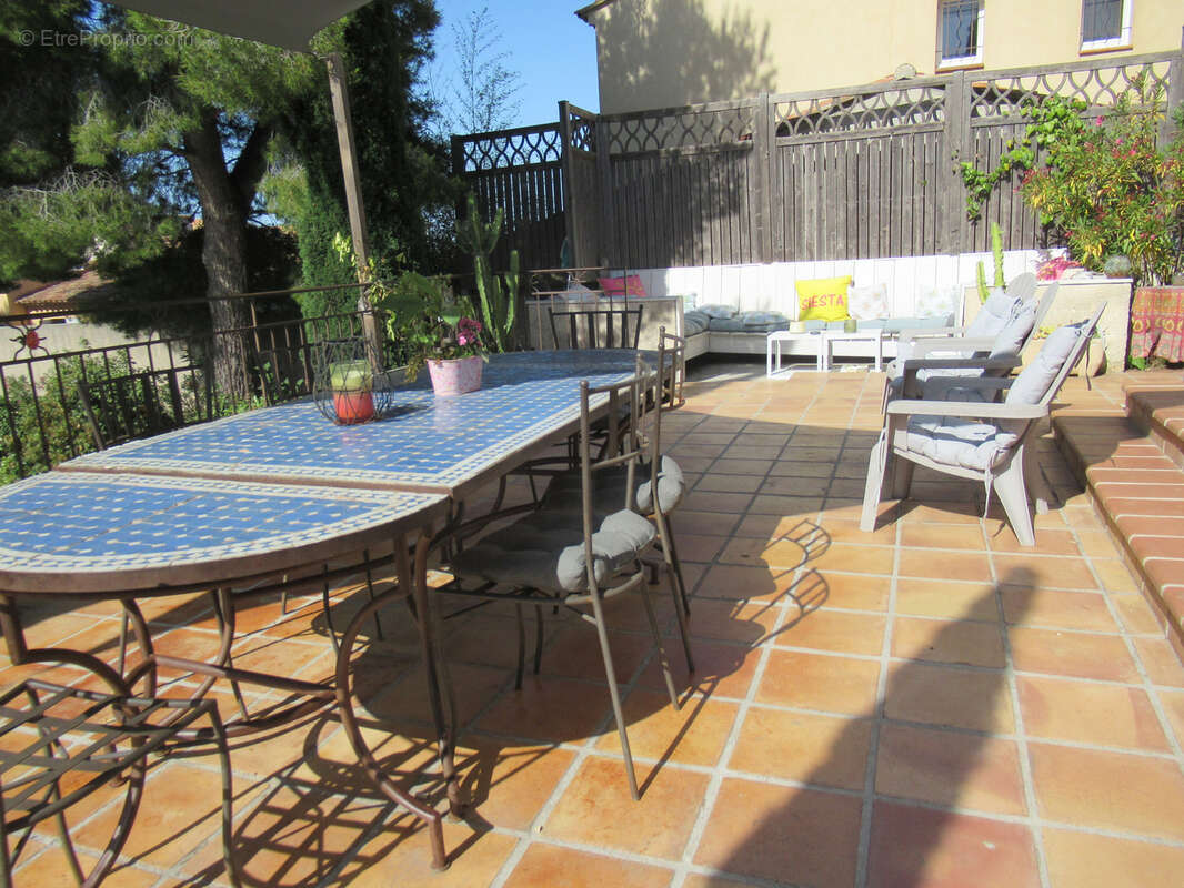 Maison en traditionnel  a vendre t4 avec piscine grand terrain - photo 9