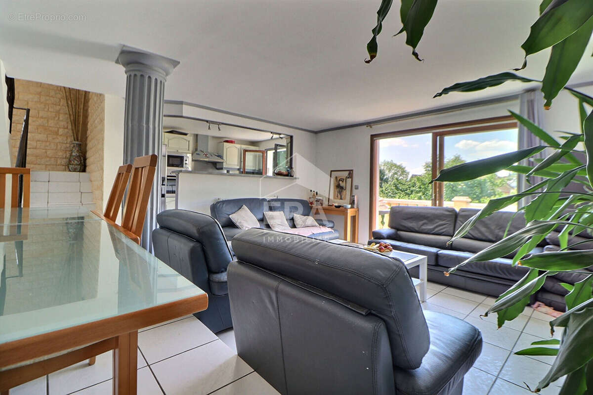 Maison 114m² à saint-leu-la-forêt - photo 13
