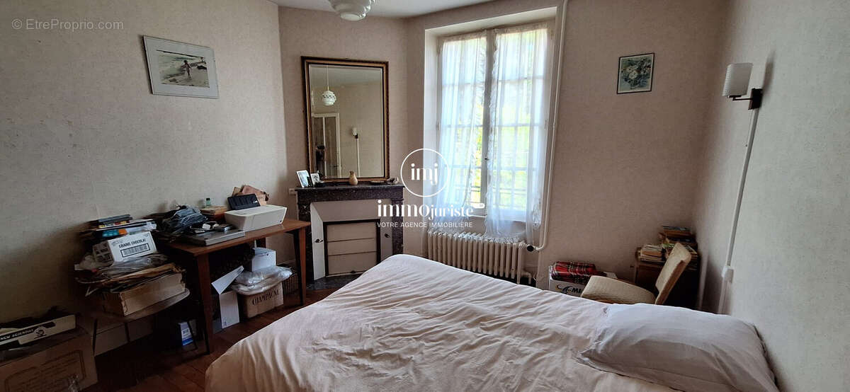 Maison 243 m² à Limoges  - photo 7