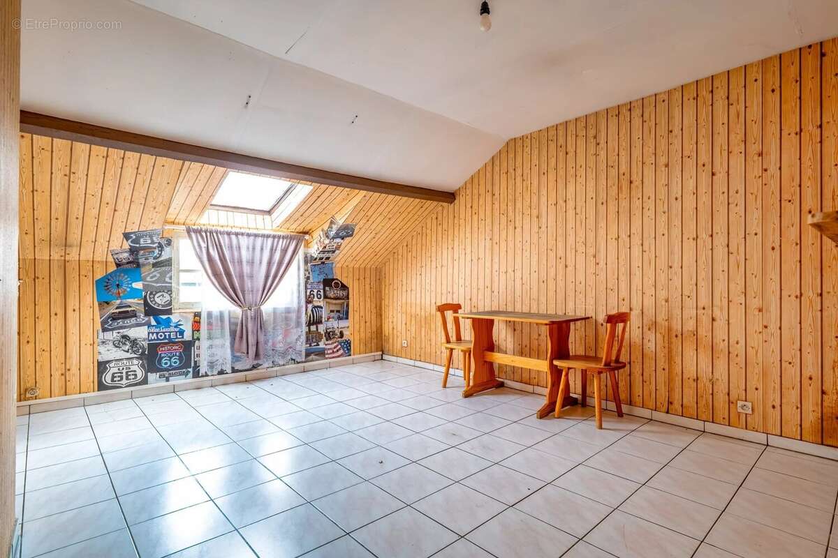 Dammarie-lès-lys – château soubiron – maison 105 m² à rénover – terrain 587 m² - photo 6