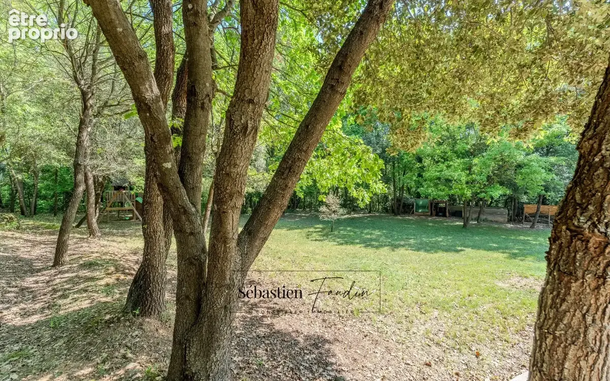 Domaine à vendre à Rousset à 15 minutes d'Aix-en-Provence - 1 ha - 3 logements - plus de 315 m² habitables - calme absolu - amou - photo 63