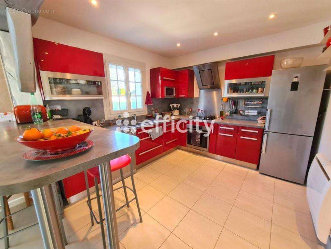 Maison 99 m² à Meulan  - photo 7