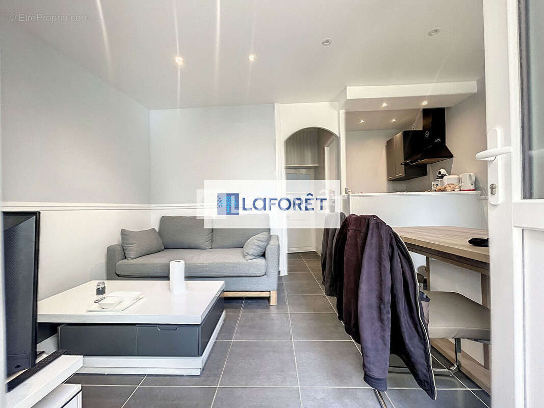 Maison à COURSEULLES-SUR-MER