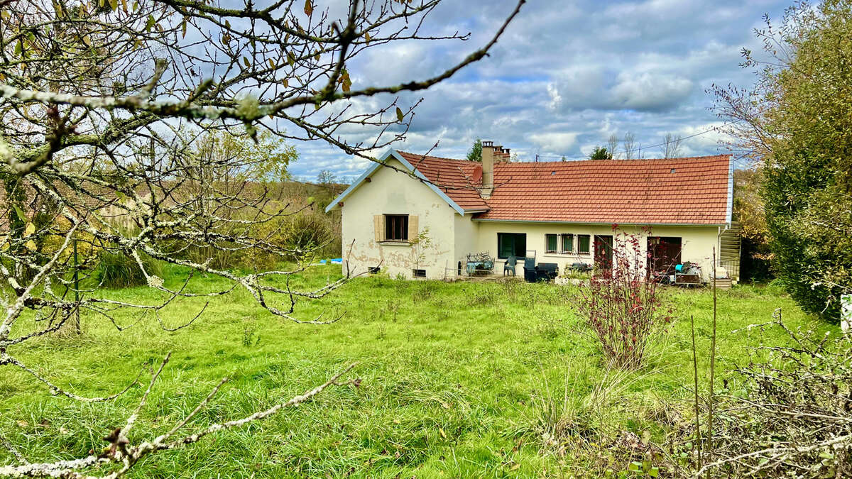 Maison à CHEMENOT
