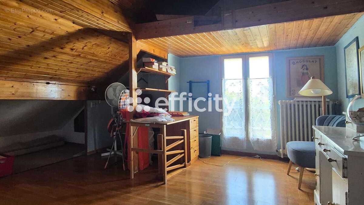 Maison 109 m² à Chelles  - photo 14