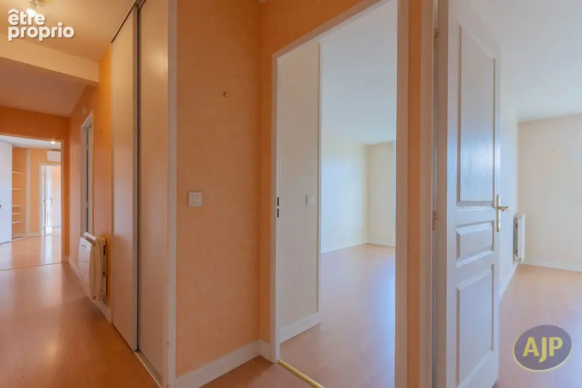 Appartement Bordeaux 4 pièce(s) 107 m2 - photo 4