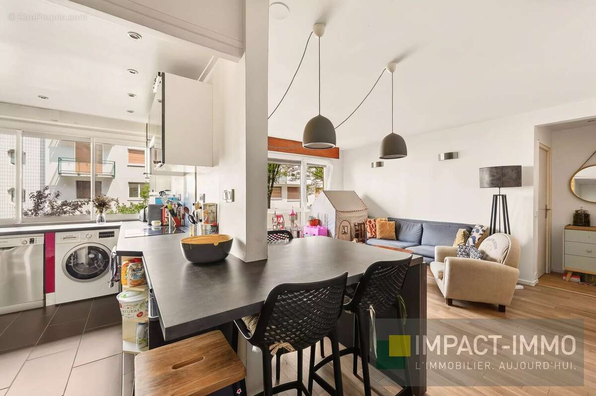 Nouveauté - Le 3 pièces idéal pour une vie de famille à Paris 18ᵉ - photo 2
