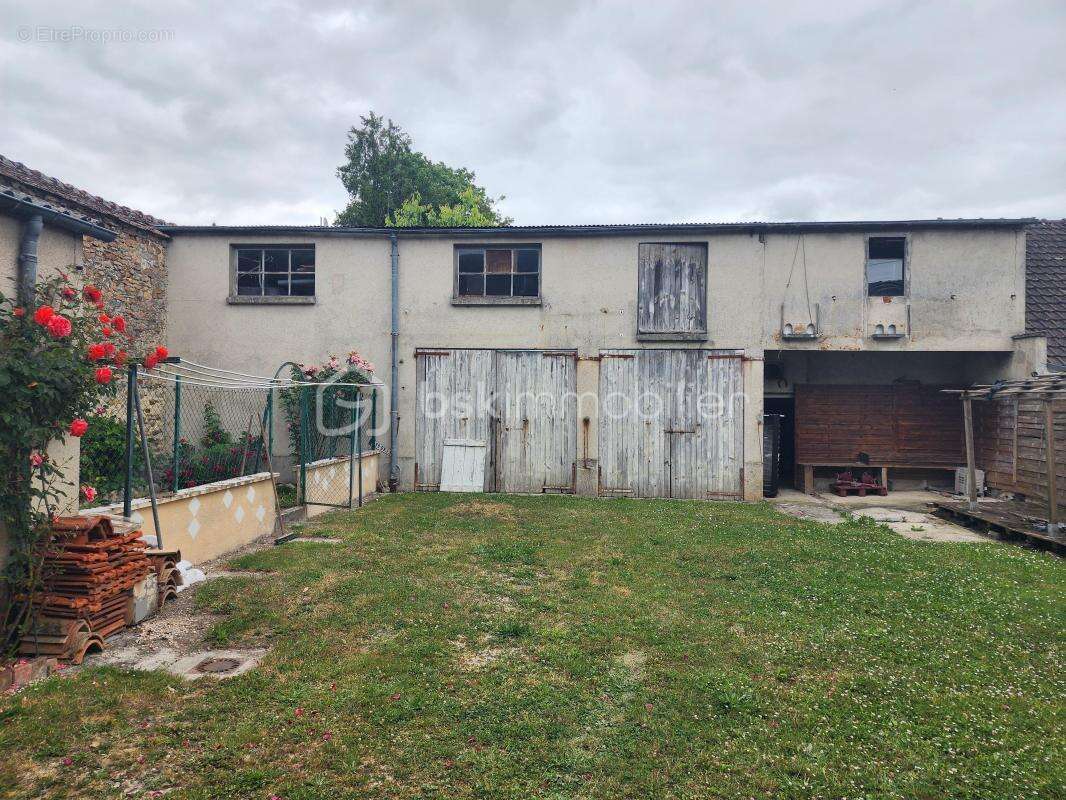 Maison à PONT-SUR-SEINE