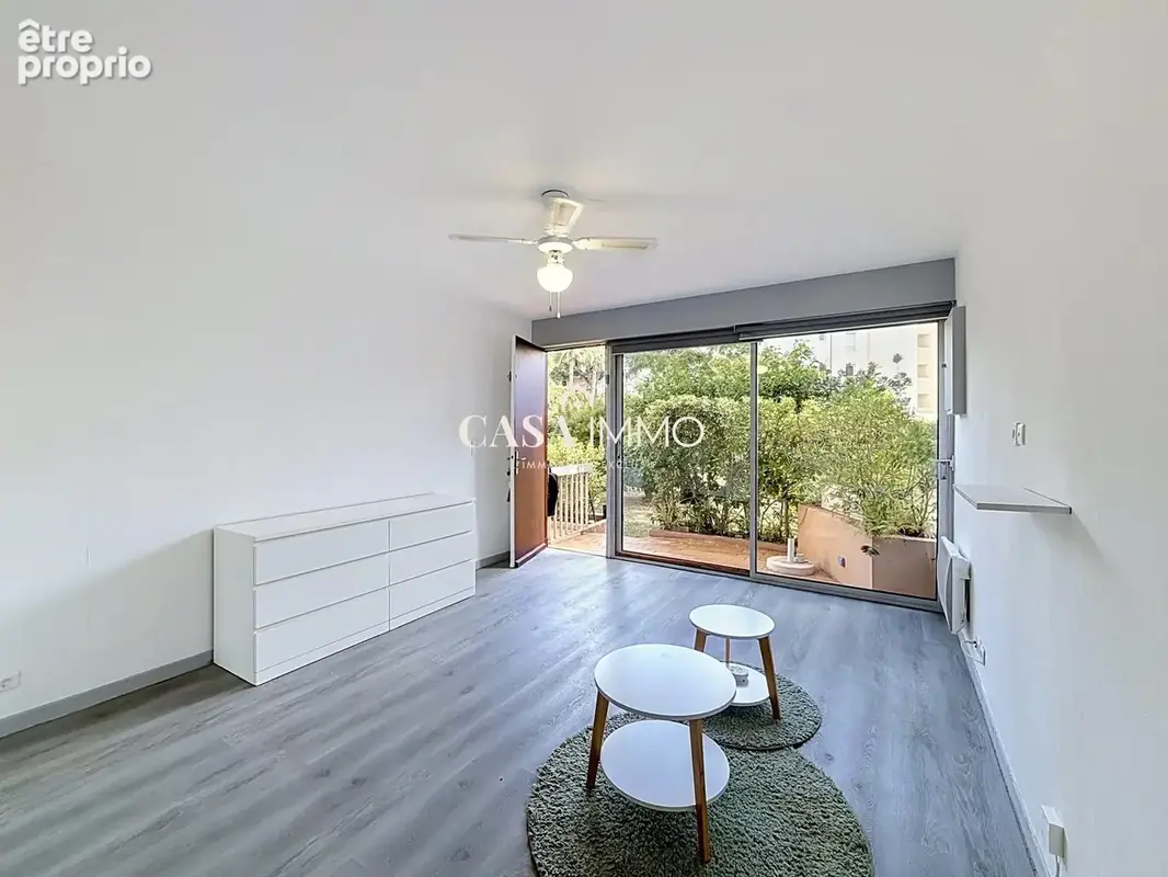 Photo Appartement à Hyeres au prix de 139 000€
