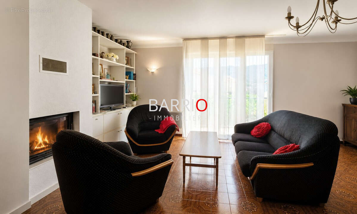 Maison 121 m² à Saint-Genis-Des-Fontaines  - photo 3