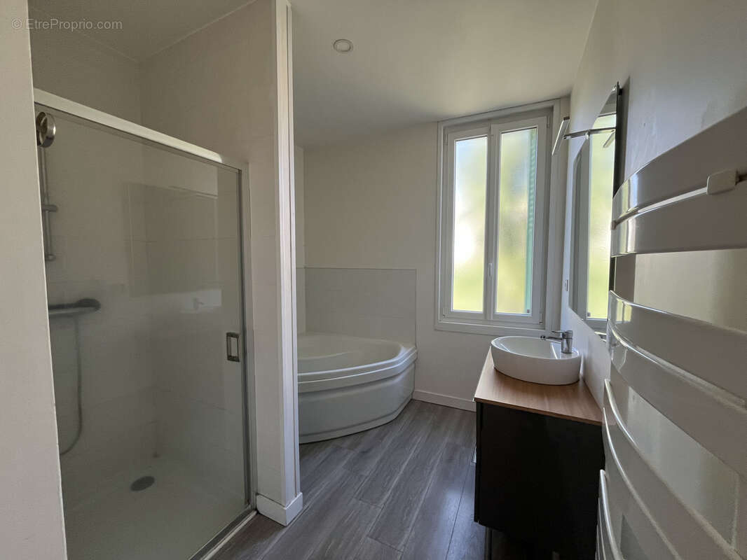 Maison à CLERMONT-FERRAND