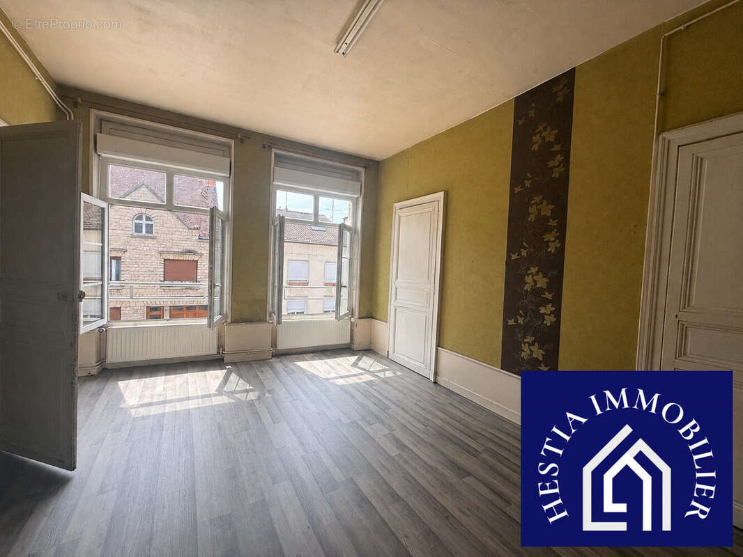 Appartement 120 m² à Chatillon-Sur-Seine  - photo 2
