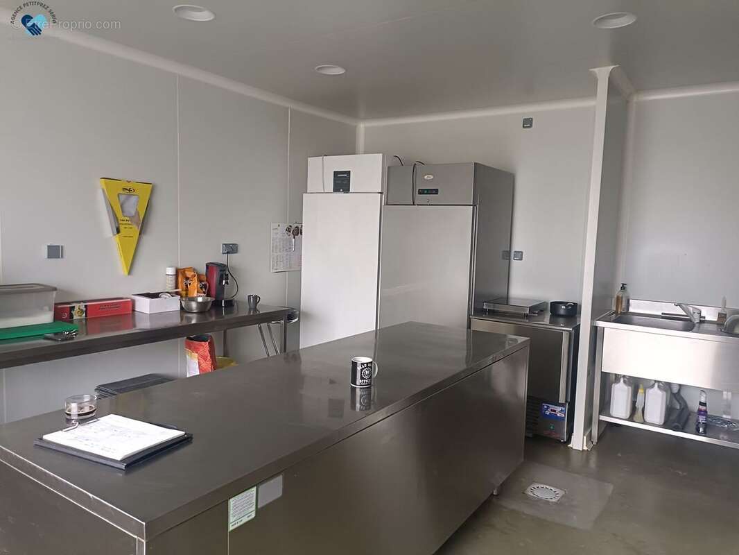 Commerce à SAINT-PAUL