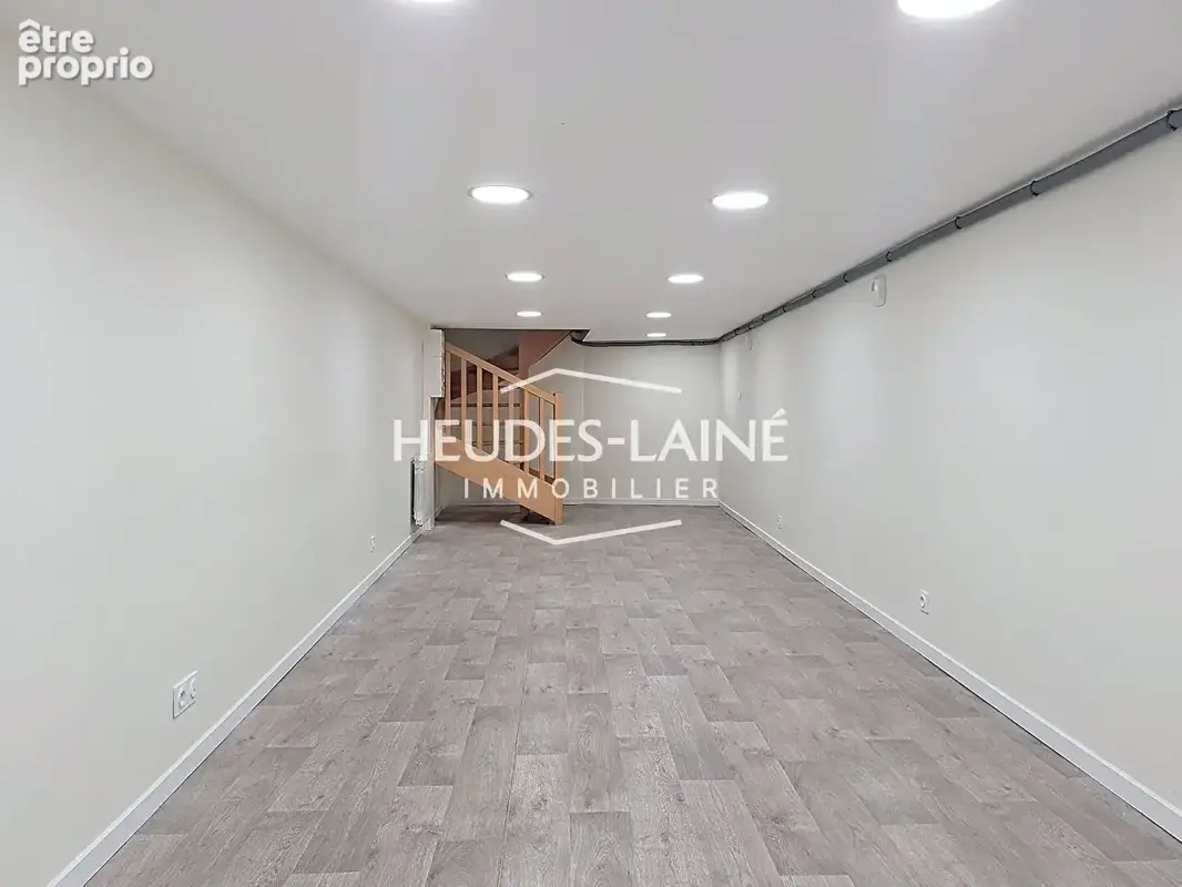 Bureaux 73 m2 centre-ville  50300 AVRANCHES - photo 3