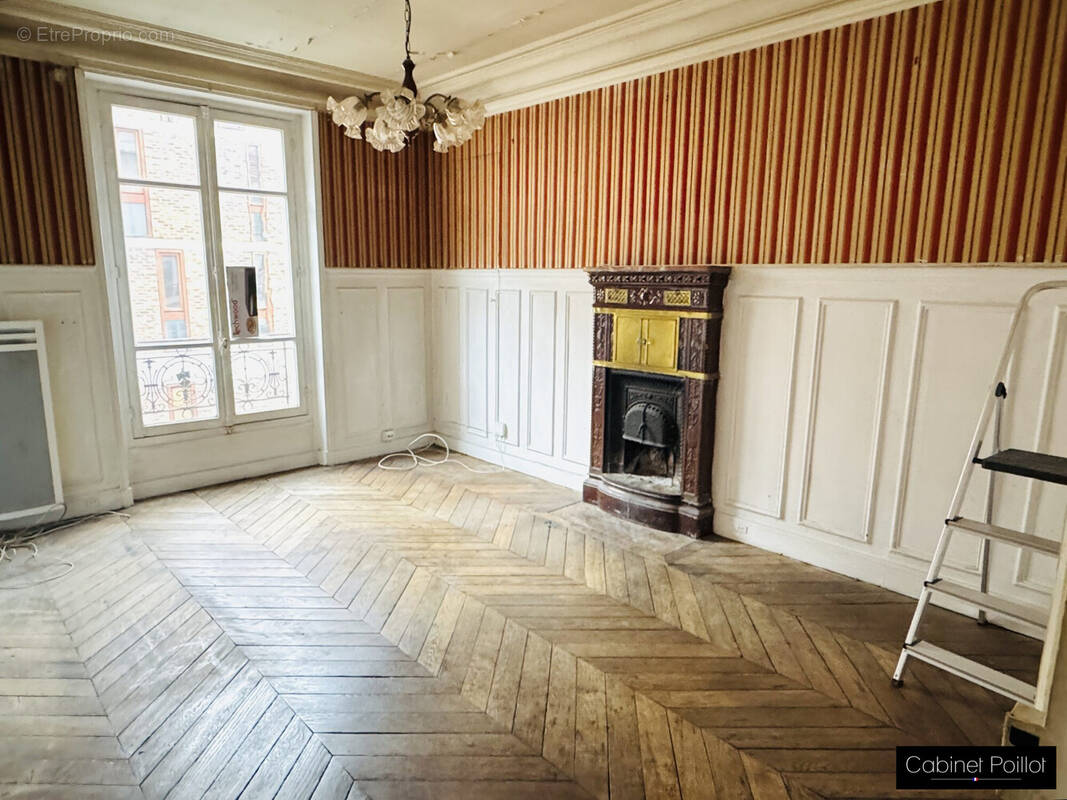 Appartement à PARIS-12E