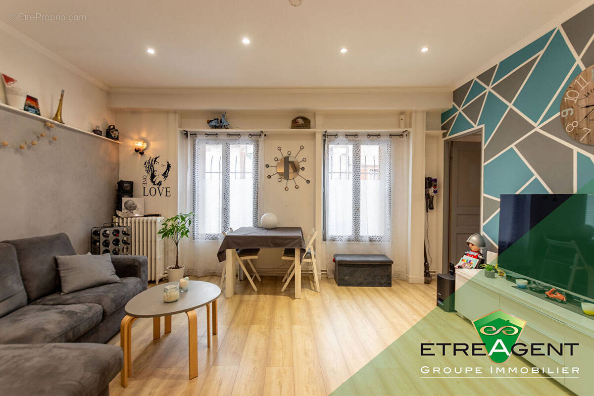 Appartement à PIERRELAYE