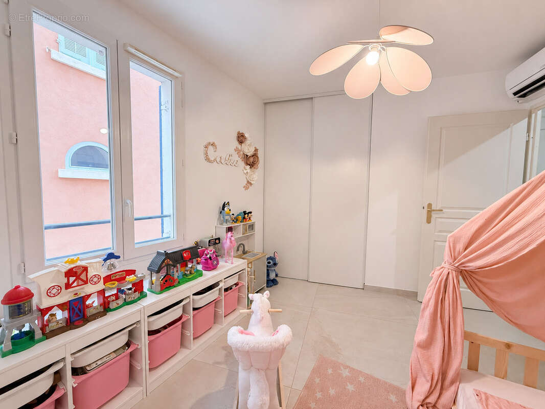 Appartement à OLLIOULES