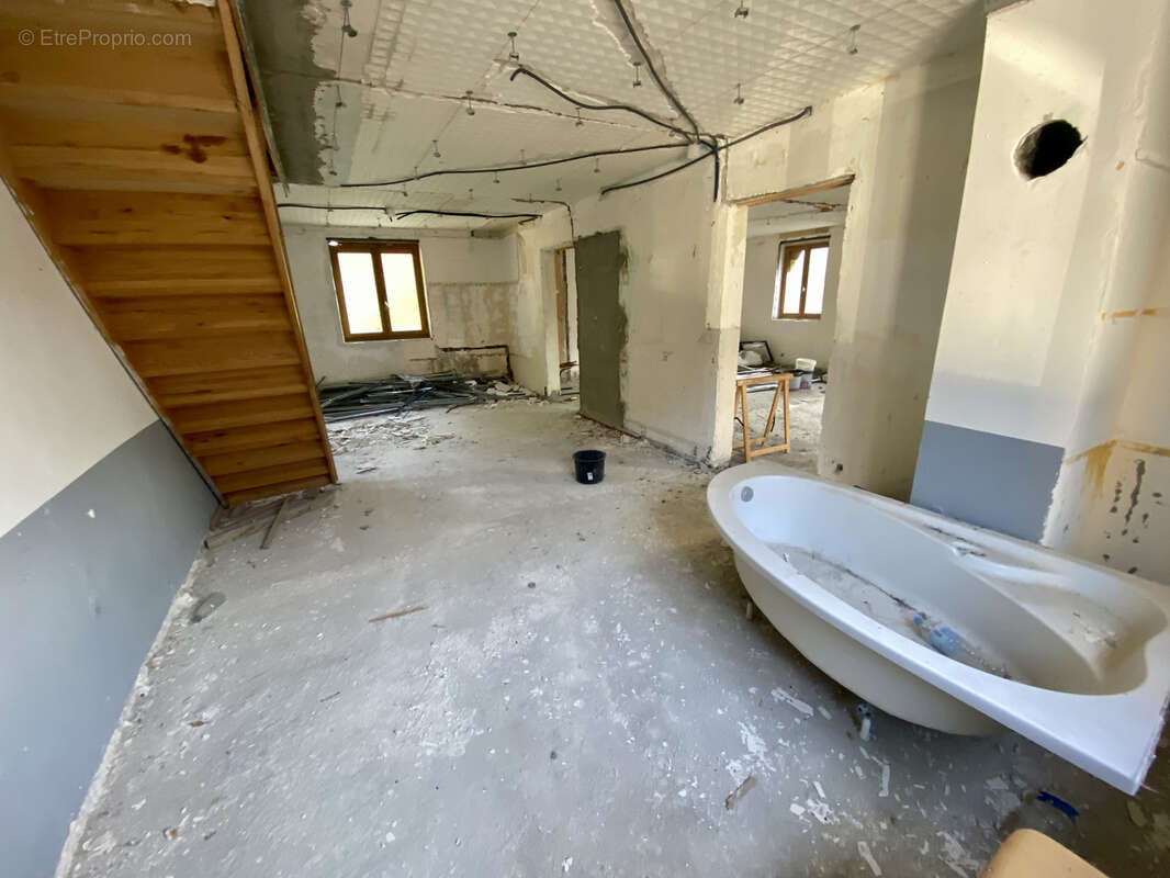 Maison à SAINT-MICHEL-DE-MAURIENNE