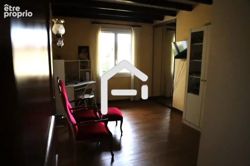 Maison 152 m² à Saint-Jean-Du-Falga  - photo 6